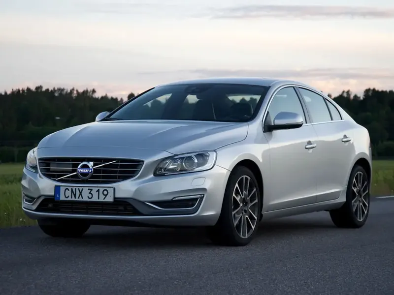 Volvo S60 рестайлинг 2013, седан, 2 поколение, Y20 (08.2013 - 05.2018)