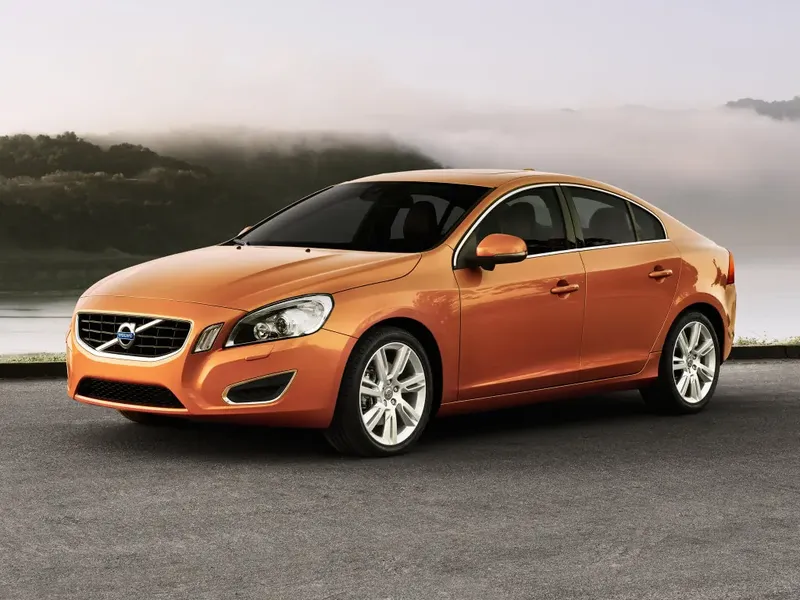 Volvo S60 2010, седан, 2 поколение, Y20 (05.2010 - 07.2013)