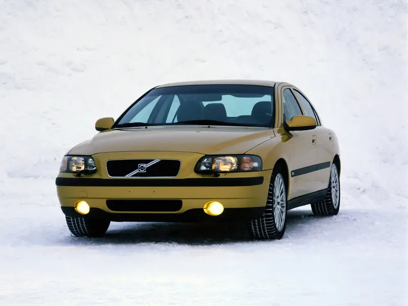 Volvo S60 2000, седан, 1 поколение (09.2000 - 08.2004)
