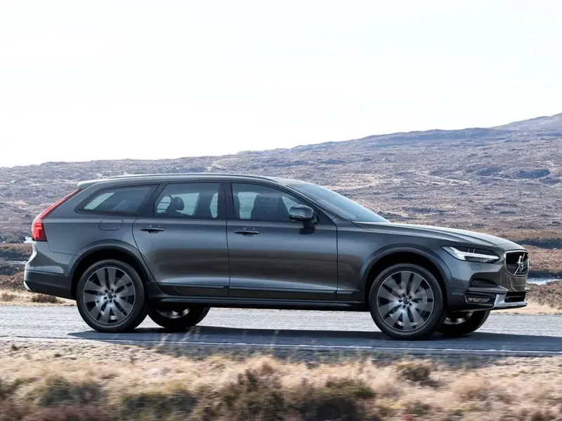 Volvo V90 2016, универсал, 2 поколение (12.2016 - 08.2020)