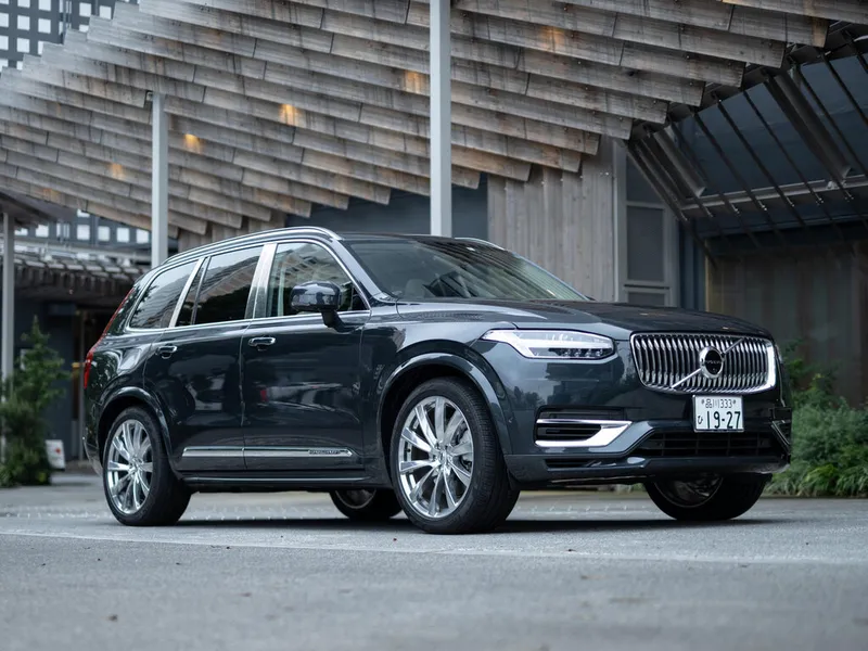 Volvo XC90 2016, джип/suv 5 дв., 2 поколение (01.2016 - 07.2019)