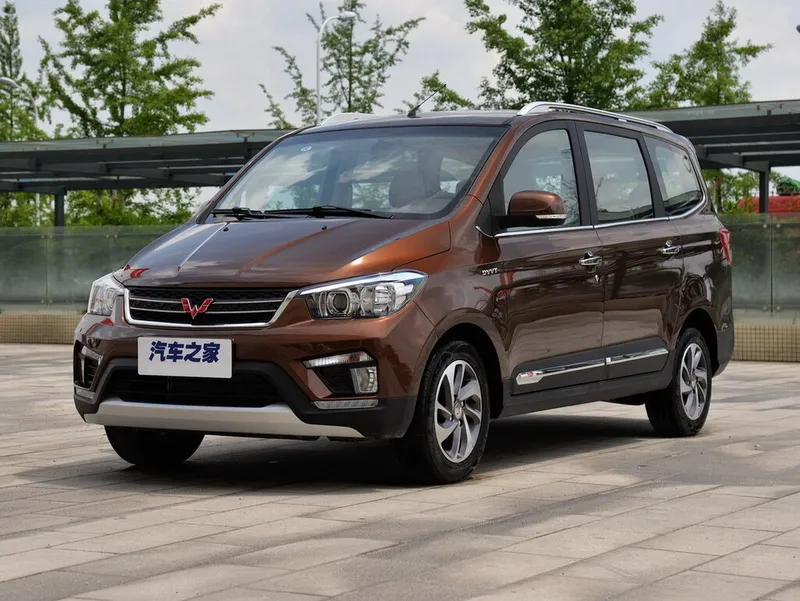 Wuling Hongguang S1