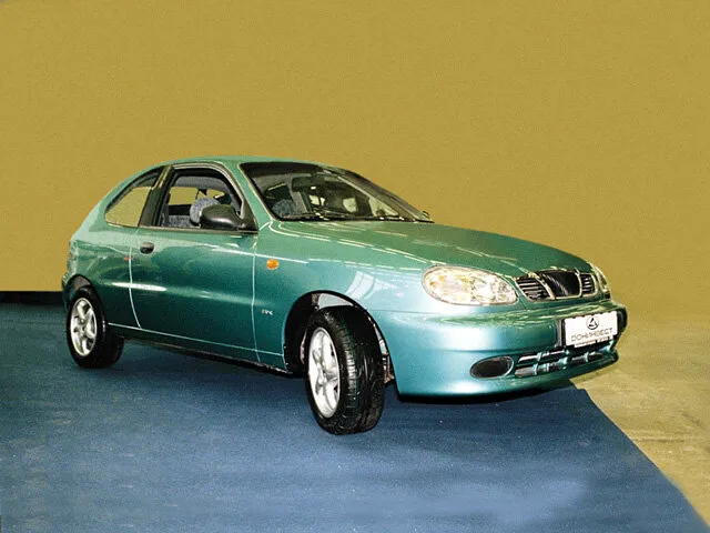 Донинвест Ассоль 1998, хэтчбек 3 дв., 1 поколение (09.1998 - 08.2000)