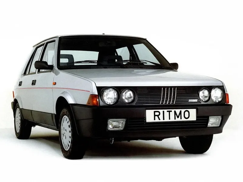Fiat Ritmo 2-й рестайлинг 1984, хэтчбек 5 дв., 1 поколение, 138 (12.1984 - 03.1988)