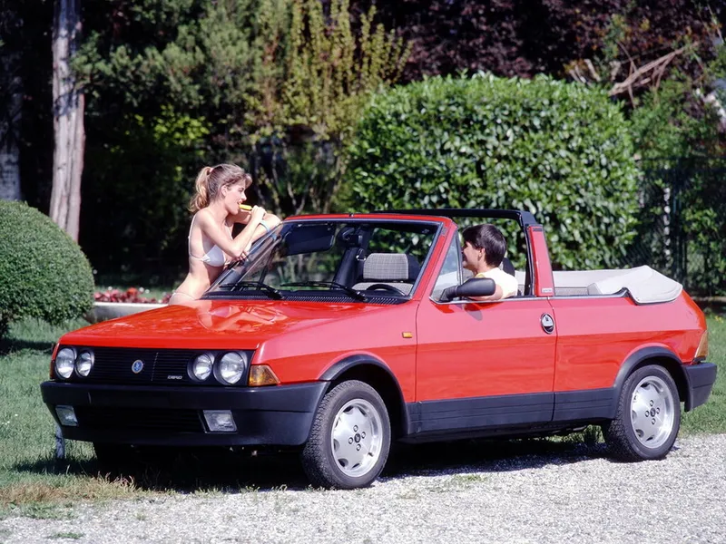 Fiat Ritmo 2-й рестайлинг 1984, открытый кузов, 1 поколение, 138 (12.1984 - 03.1988)