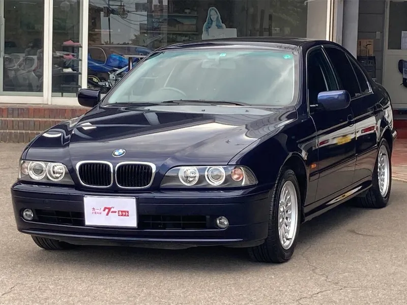 BMW 5-Series рестайлинг 2000, седан, 4 поколение, E39 (11.2000 - 07.2003)