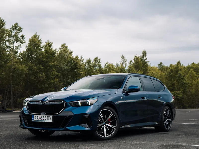 BMW 5-Series 2024, универсал, 8 поколение, G61 (02.2024 - н.в.)
