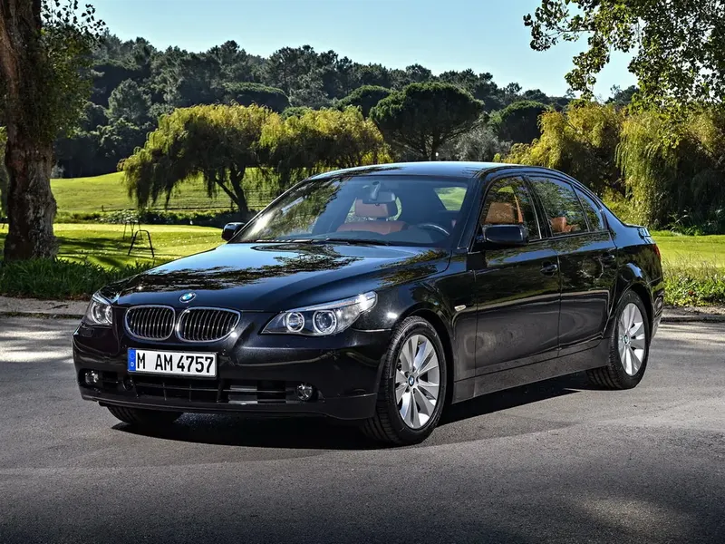 BMW 5-Series 2003, седан, 5 поколение, E60 (07.2003 - 02.2007)