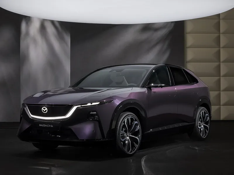 Mazda CX-6e