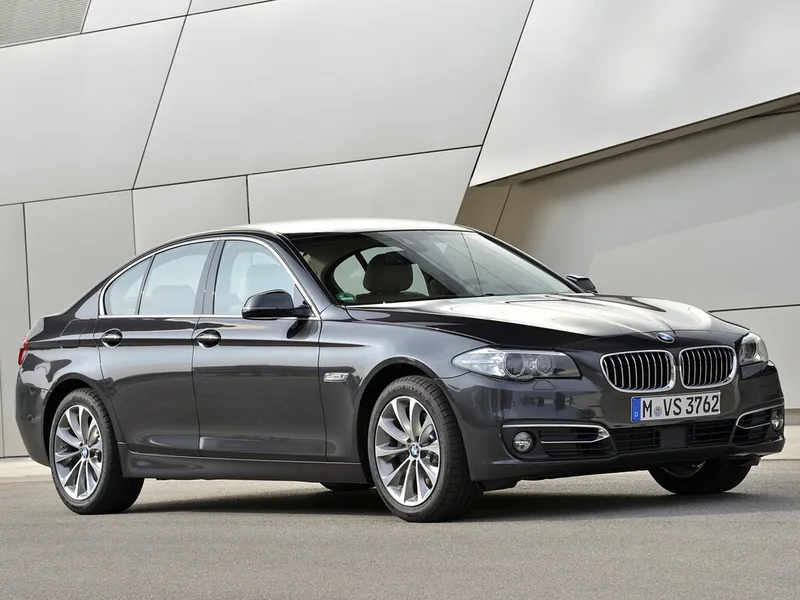 BMW 5-Series рестайлинг 2013, седан, 6 поколение, F10 (09.2013 - 03.2017)