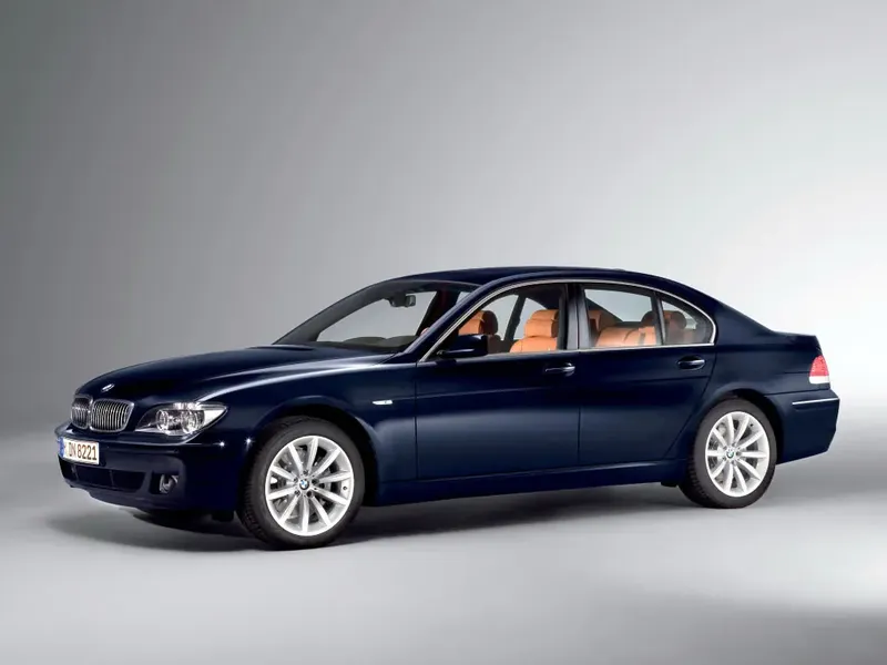 BMW 7-Series рестайлинг 2005, седан, 4 поколение, E65 (04.2005 - 10.2008)