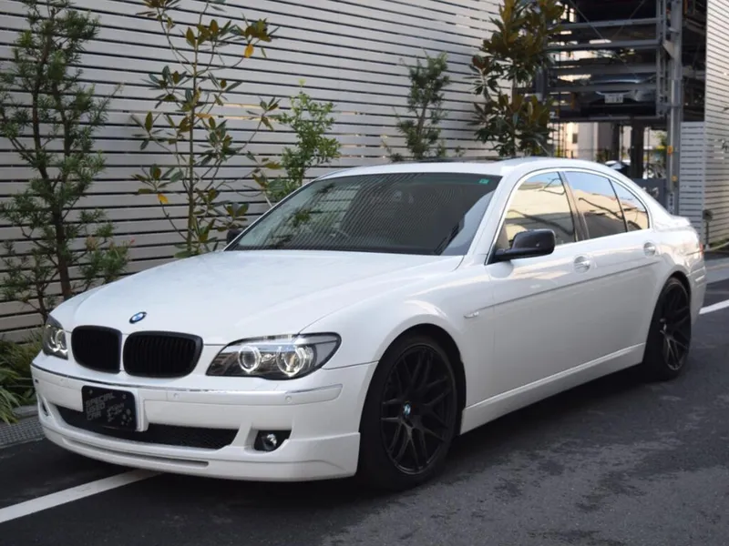 BMW 7-Series рестайлинг 2005, седан, 4 поколение (05.2005 - 02.2009)