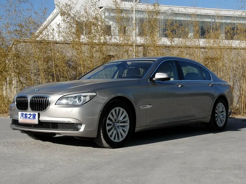 BMW 7-Series 2008, седан, 5 поколение, F01 (07.2008 - 09.2012)