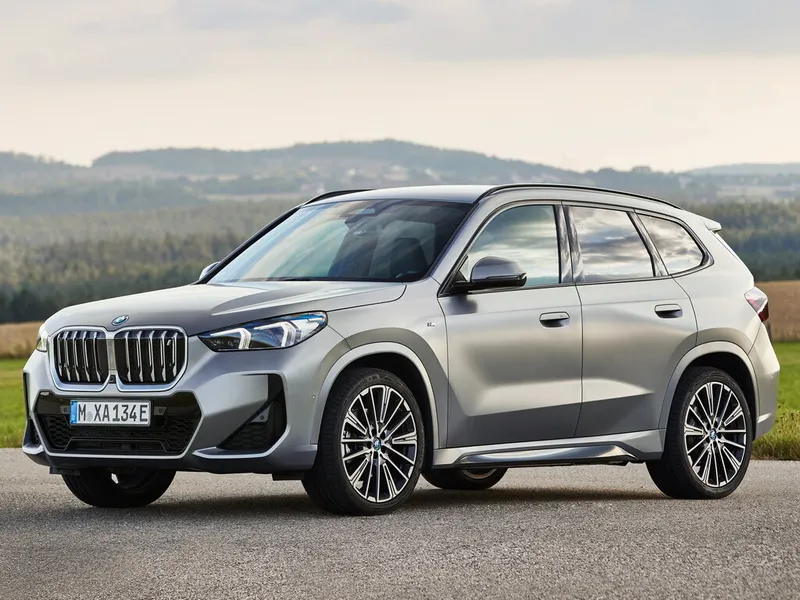 BMW iX1 2022, джип/suv 5 дв., 1 поколение, U11 (06.2022 - н.в.)