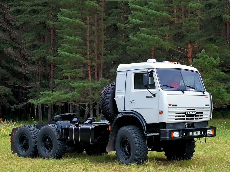 КамАЗ 44108 2003, седельный тягач, 1 поколение (01.2003 - 01.2012)