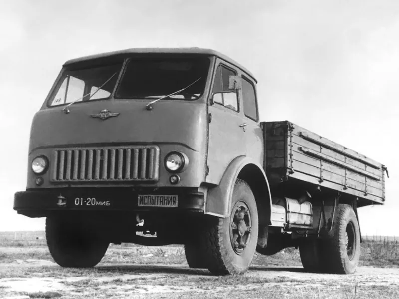 МАЗ 500 1965, бортовой грузовик, 1 поколение (03.1965 - 01.1970)