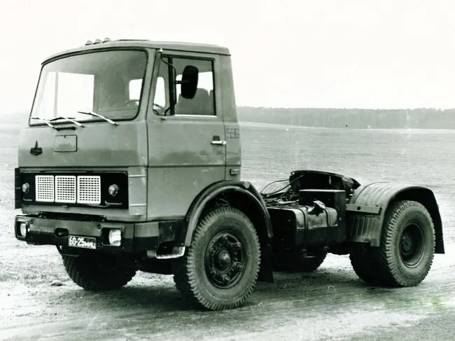 МАЗ 5433 1987, седельный тягач, 1 поколение (01.1987 - 01.1998)