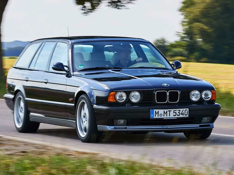 BMW M5 1992, универсал, 2 поколение, E34 (10.1992 - 02.1994)