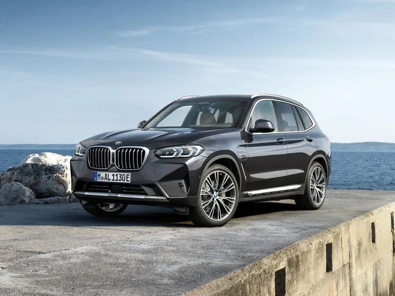 BMW X3 рестайлинг 2021, джип/suv 5 дв., 3 поколение, G01 (06.2021 - 03.2023)
