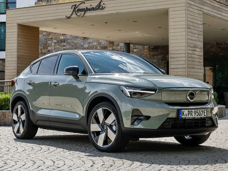 Volvo C40 2021, джип/suv 5 дв., 1 поколение (03.2021 - 11.2024)