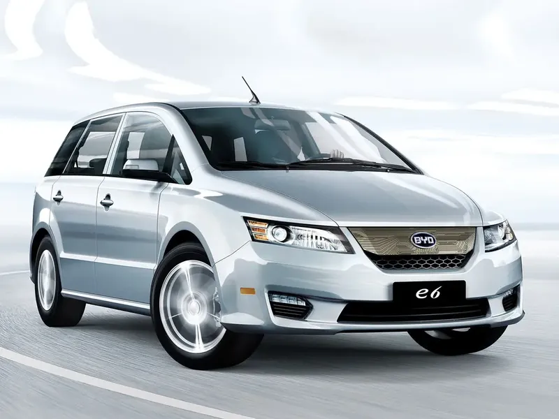 BYD e6 2011, джип/suv 5 дв., 1 поколение (01.2011 - 02.2021)
