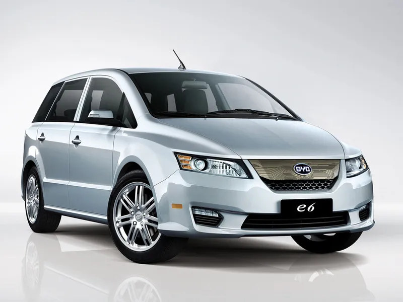 BYD e6