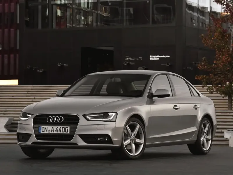 Audi A4 рестайлинг 2011, седан, 4 поколение, B8 (11.2011 - 08.2015)