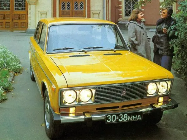 LADA 2106