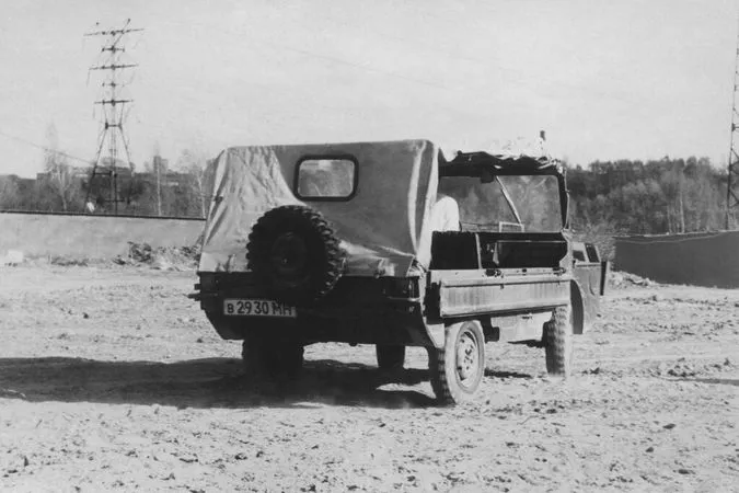 ЛуАЗ 967 1975, джип/suv 5 дв., 1 поколение (04.1975 - 12.1989)