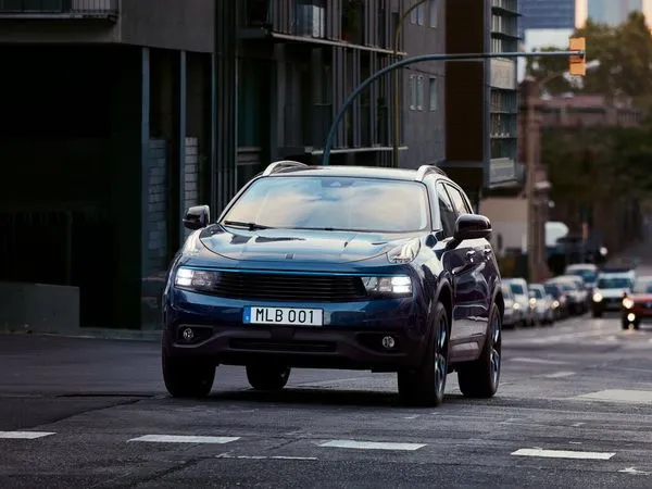 Lynk & Co 01 2016, джип/suv 5 дв., 1 поколение, CX11 (10.2016 - 12.2020)