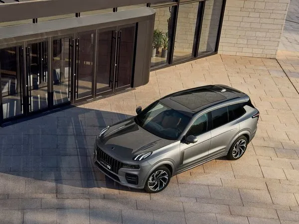 Lynk & Co 09 2021, джип/suv 5 дв., 1 поколение (06.2021 - н.в.)