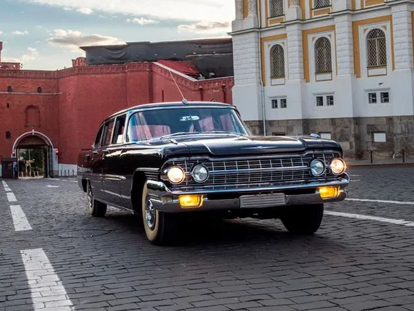 ЗИЛ 111 рестайлинг 1962, седан, 1 поколение, 111Г (06.1962 - 06.1967)
