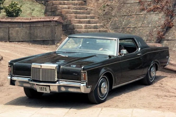 Lincoln Mark 1968, купе, 2 поколение, Mark III (04.1968 - 09.1971)