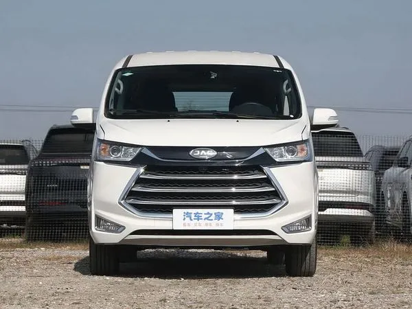 JAC Refine M4