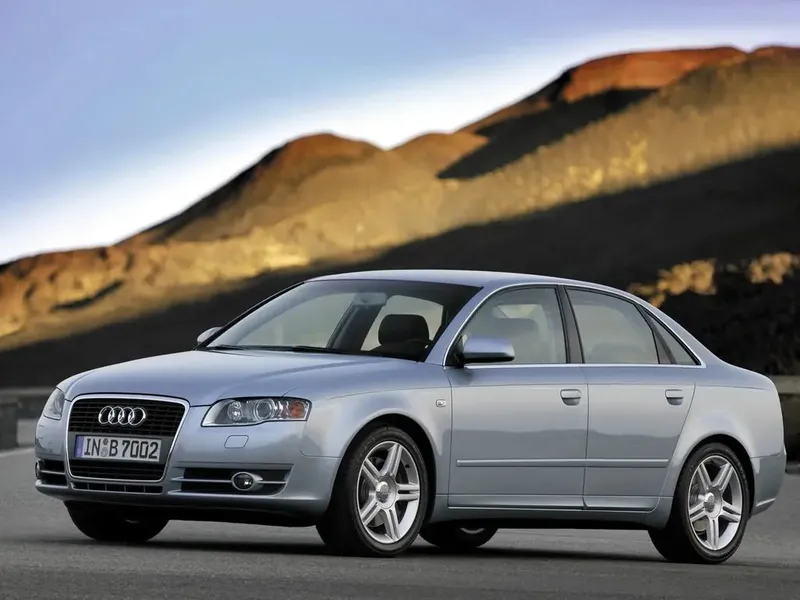 Audi A4 2004, седан, 3 поколение, B7 (11.2004 - 09.2007)