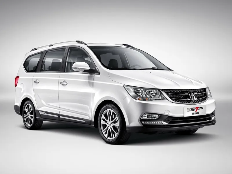 Baojun 730 рестайлинг 2015, минивэн, 1 поколение (04.2015 - 01.2017)