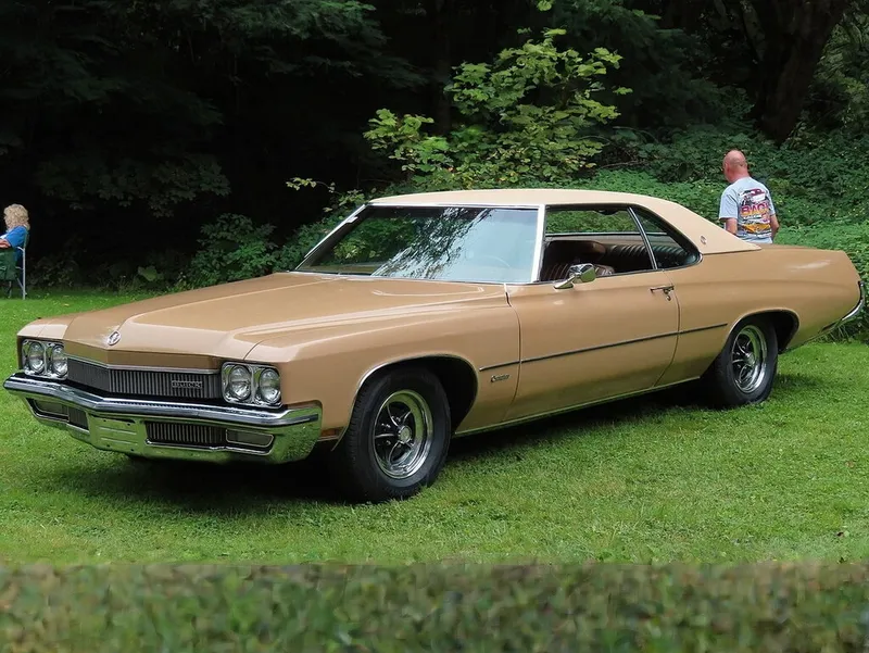Buick LeSabre рестайлинг 1971, купе, 4 поколение (09.1971 - 09.1972)