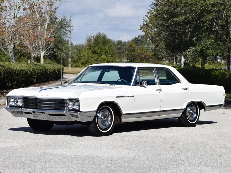 Buick LeSabre рестайлинг 1965, седан, 3 поколение (10.1965 - 09.1966)