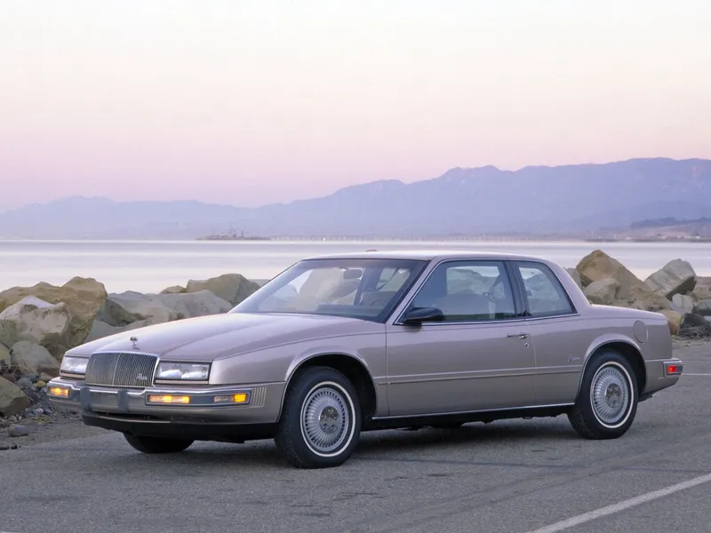 Buick Riviera 1985, купе, 7 поколение (05.1985 - 06.1988)