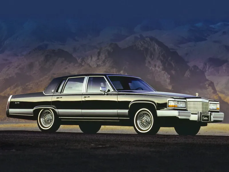 Cadillac Brougham рестайлинг 1989, седан, 1 поколение (06.1989 - 05.1992)
