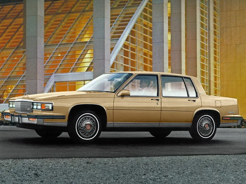 Cadillac DeVille 1984, седан, 8 поколение (05.1984 - 04.1988)