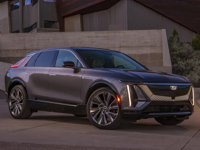 Cadillac Lyriq 2020, джип/suv 5 дв., 1 поколение (08.2020 - н.в.)