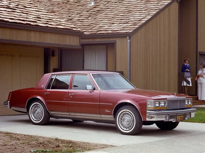 Cadillac Seville 1975, седан, 1 поколение (05.1975 - 04.1979)