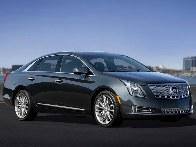 Cadillac XTS 2012, седан, 1 поколение (05.2012 - 04.2017)
