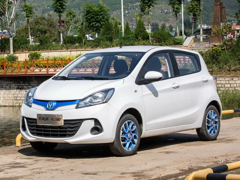 Changan Benben 2013, хэтчбек 5 дв., 2 поколение (11.2013 - 03.2020)