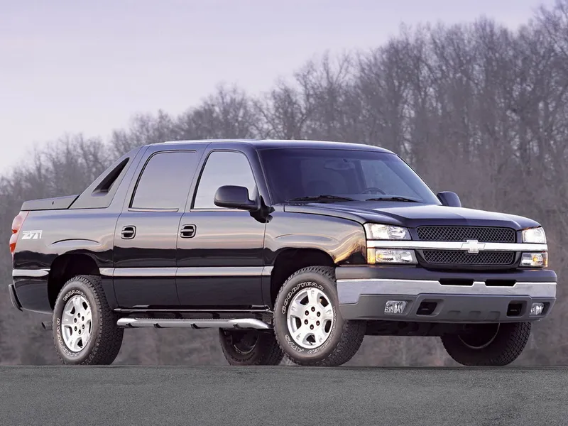 Chevrolet Avalanche 2001, пикап, 1 поколение, GMT800 (09.2001 - 04.2006)