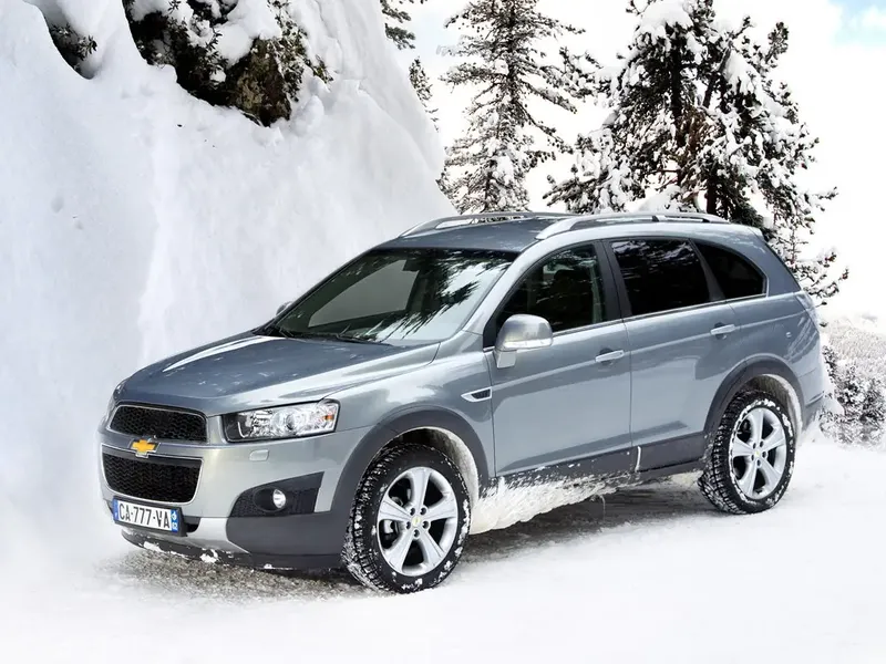 Chevrolet Captiva рестайлинг 2011, джип/suv 5 дв., 1 поколение (09.2011 - 04.2013)