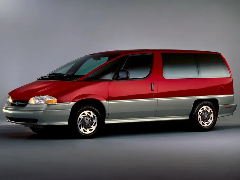 Chevrolet Lumina APV рестайлинг 1991, минивэн, 1 поколение (07.1991 - 06.1996)