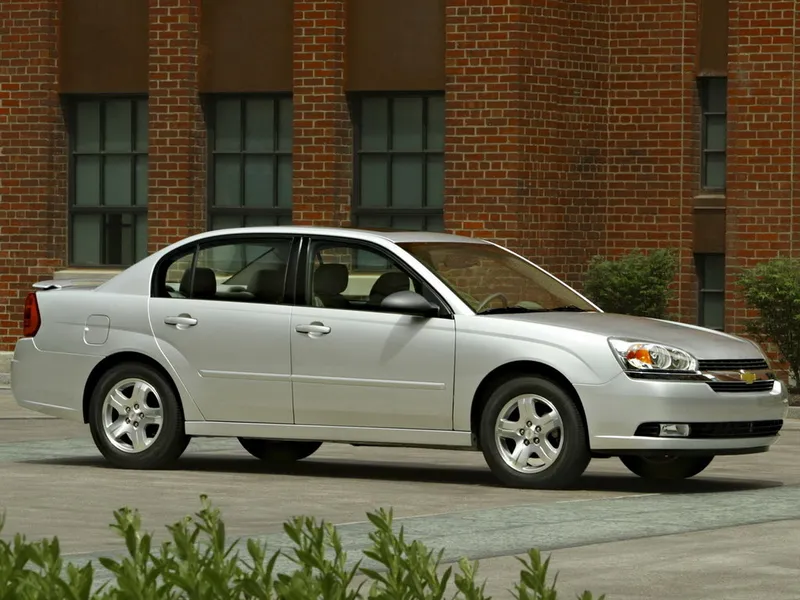Chevrolet Malibu 2003, седан, 6 поколение (07.2003 - 06.2005)