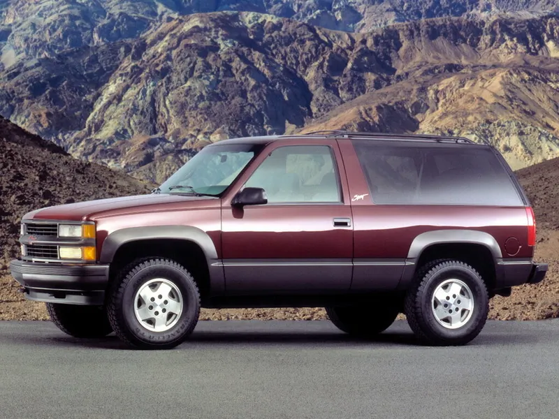 Chevrolet Tahoe 1994, джип/suv 3 дв., 1 поколение, GMT400 (09.1994 - 06.1999)